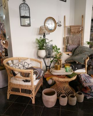 Co říkáte na náš ratanový nábytkový set, který jsme pro Vás naaranžovali? Za nás je krásný a do našeho obchůdku přibylo...